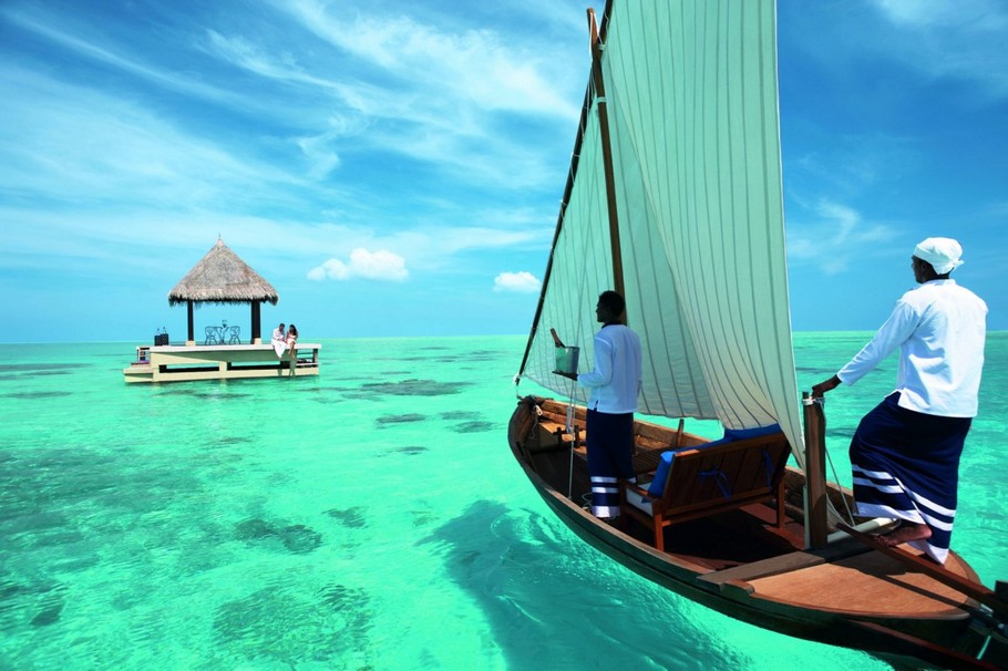 Star-Taj-Exotica-Resort-and-Spa-Maldives,Malediwy,urlop,lazurowe kolory,wypoczynek,podróże,egzotyka,jak spędzić urlop,sporty wodne,podróże z lovingit.pl