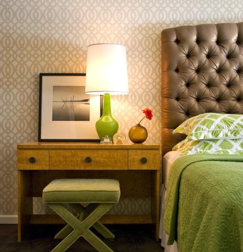brązowo-zielona sypialnia